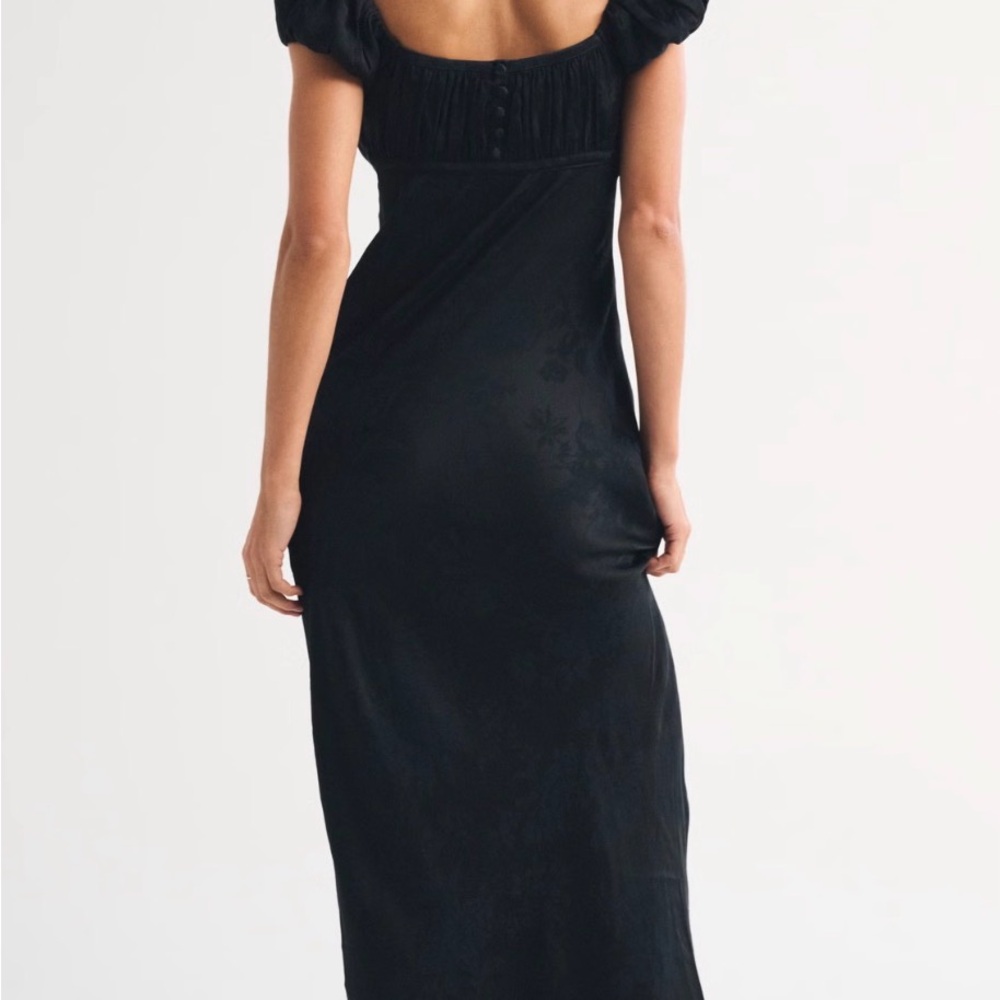A&F Bra-Free Satin Maxi Dress - Picture 2 of 9